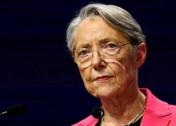 Elisabeth Borne : une Première ministre en sursis.