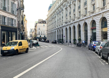 Perambulations, épisode 2 : La rue du Bac et ses miracles