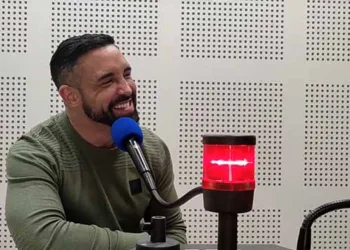 “C’est notre affaire” reçoit Valentin Néraudeau