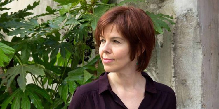 Julia Deck, Prix Médicis, est dans “Points de suspension”