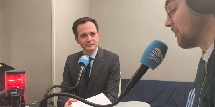 Pierre-Yves Bournazel dans “La Grâce Matinale”